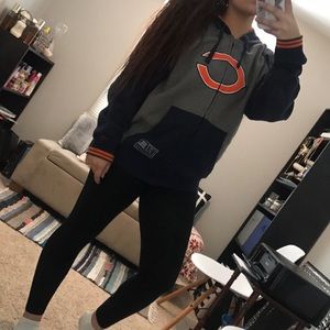 Chicago bears zip up hoodie